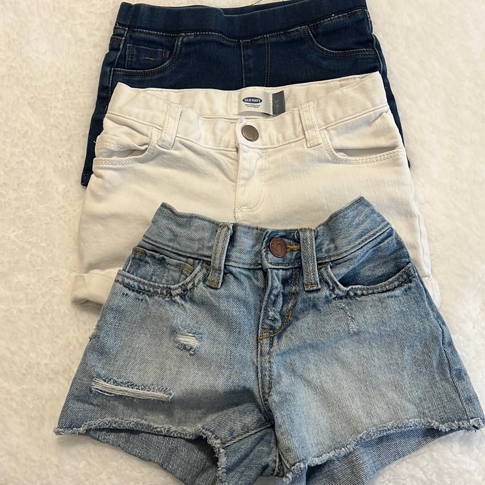 Bundle of 3 pairs of shorts